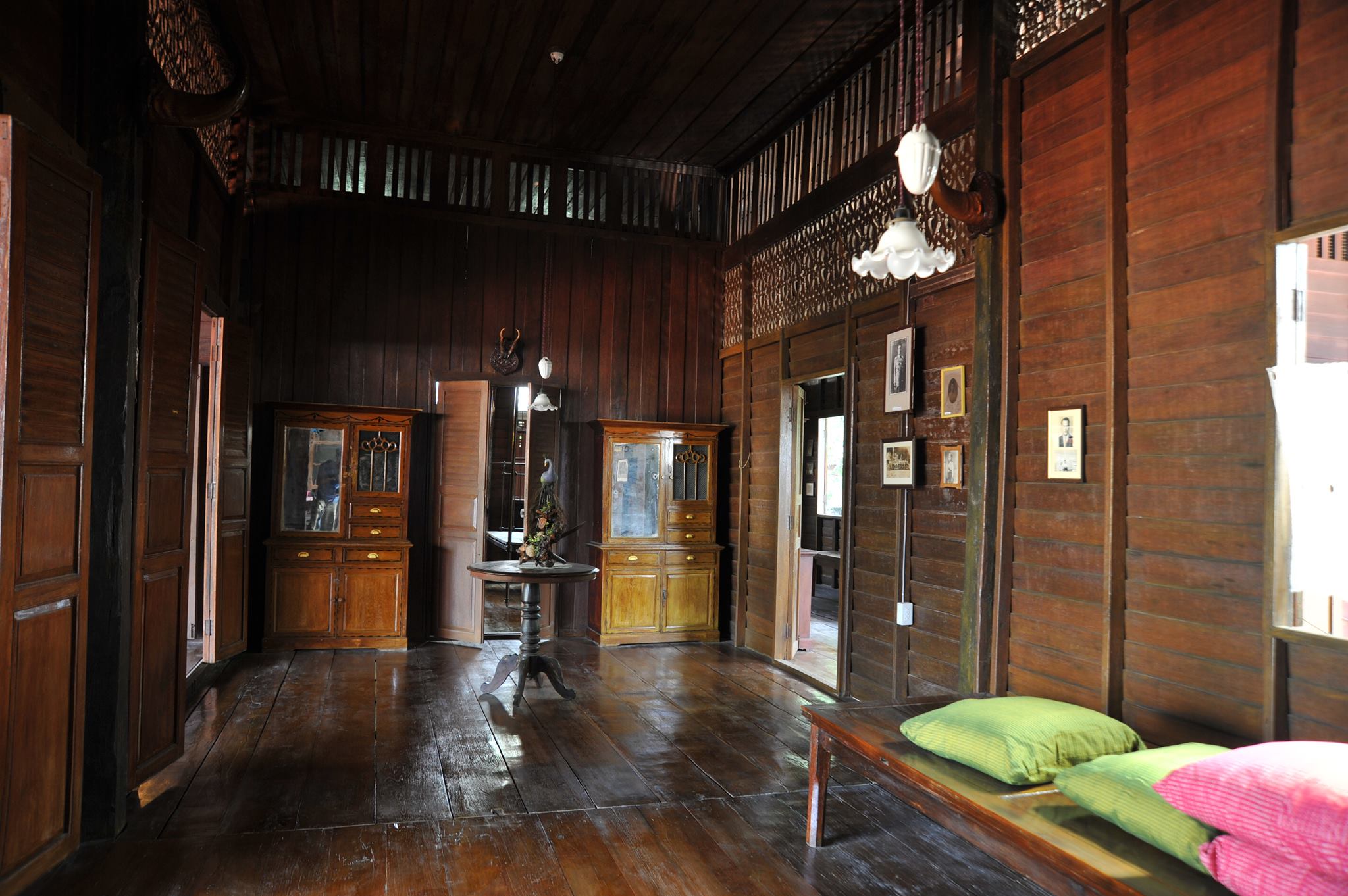 ห้องโถงกลาง